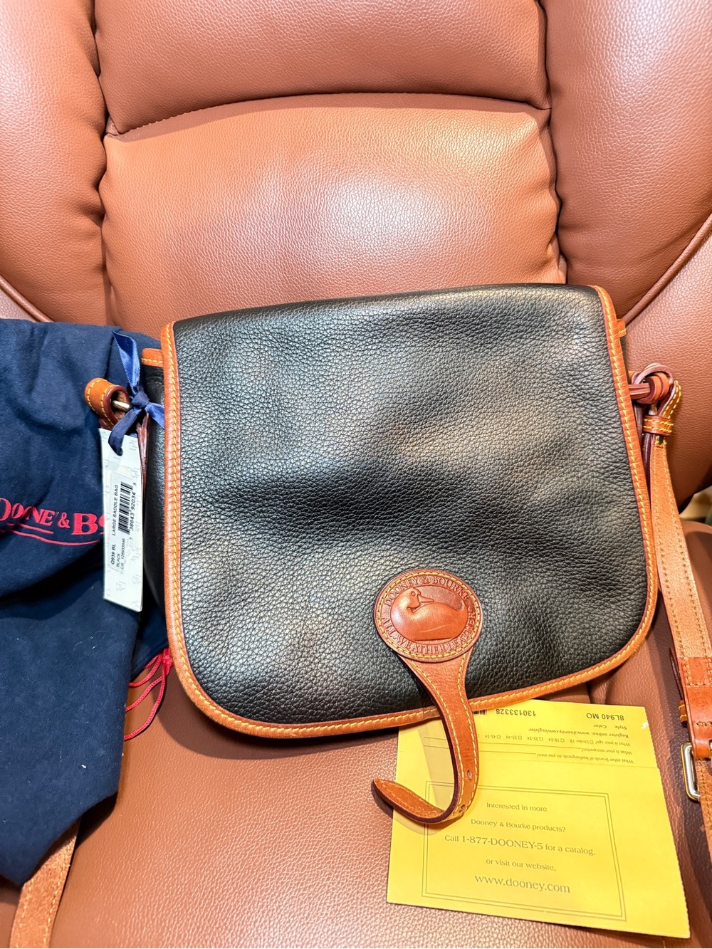 Dooney & Bourke Q938 Large Saddle Bag Black Leather Tan Trim NWT Dust Bag